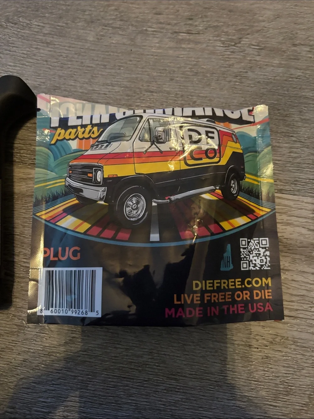 Live Free or Die Co Kung Fu Grip with Plug